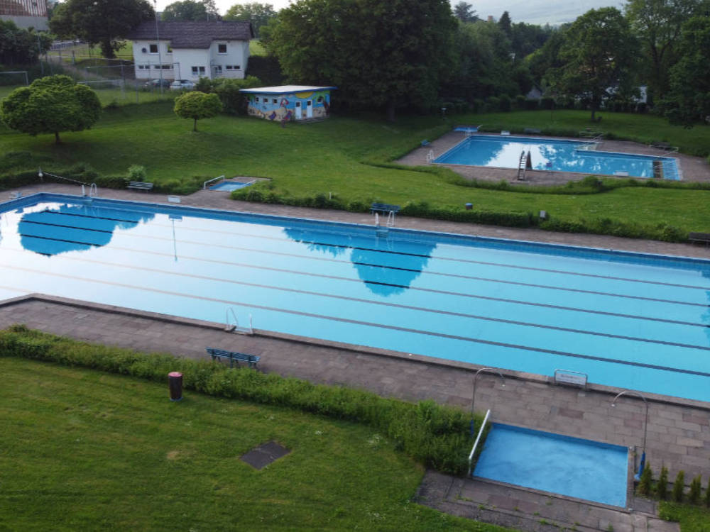 Mineralwasser-Freibad