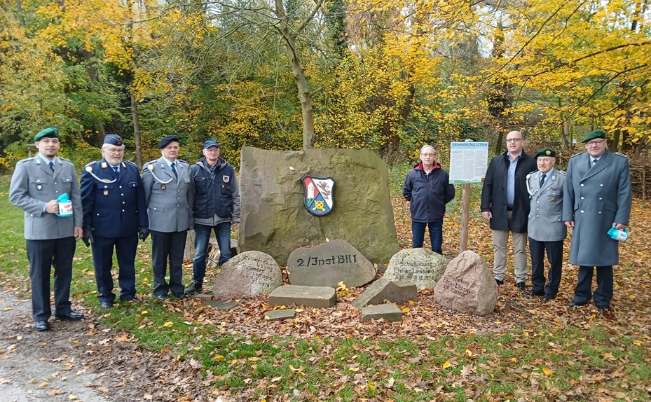 20251106-Kriegsgr%C3%A4berf%C3%BCrsorge 20251106-Kriegsgr%C3%A4berf%C3%BCrsorge