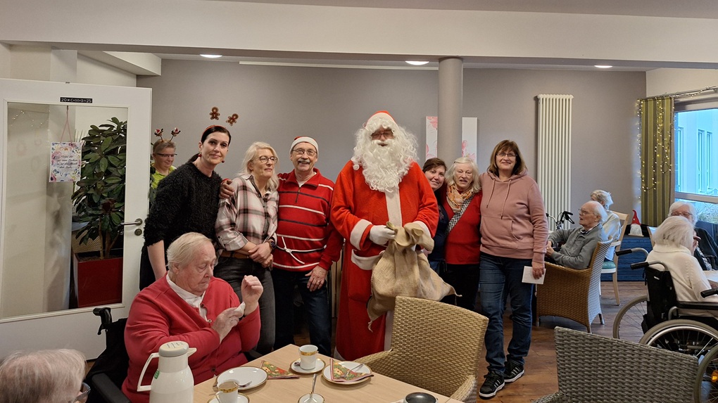 20251219-Weihnachtsmannbesuch%20Resi