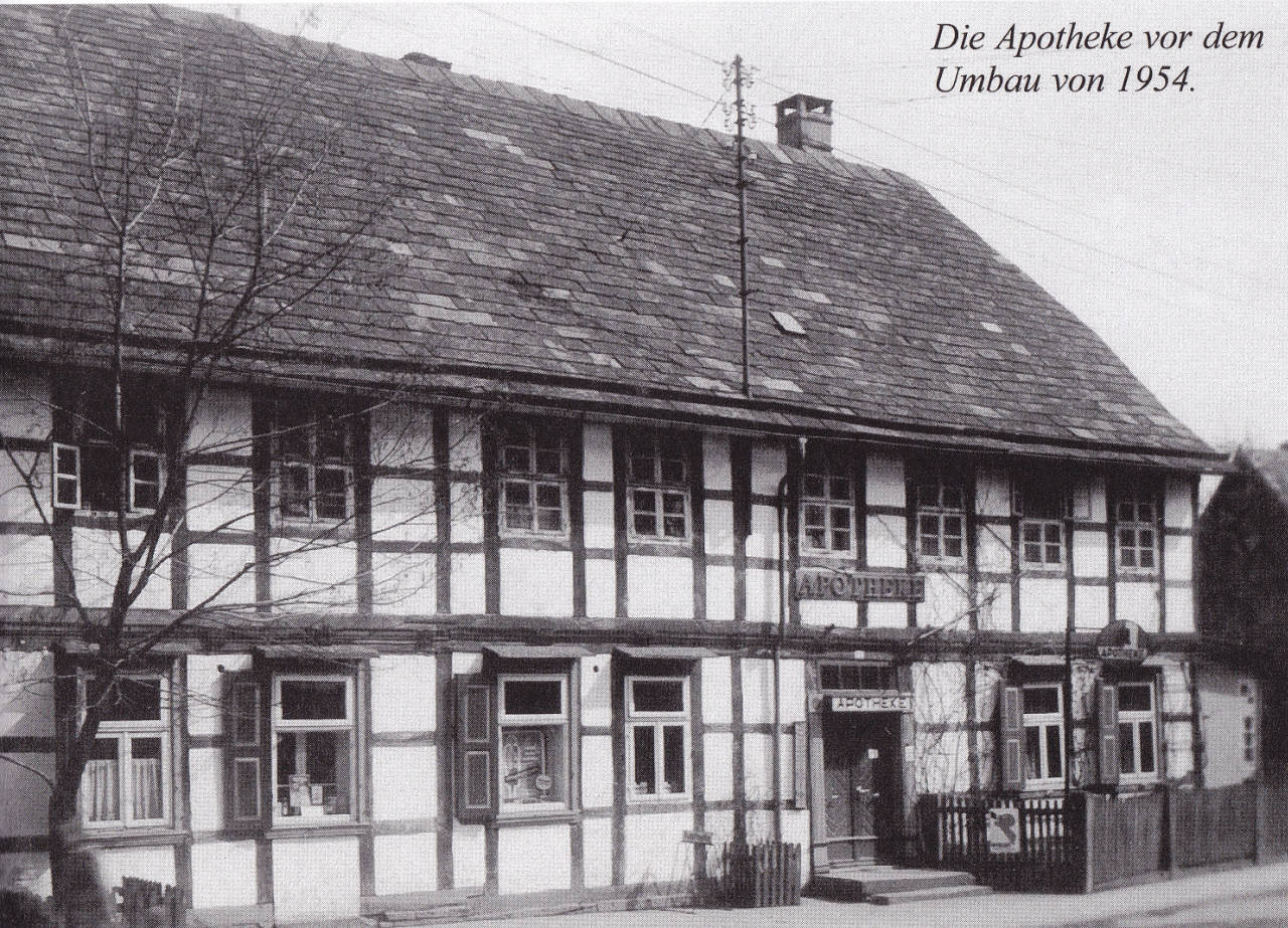 20-Apotheke-1954